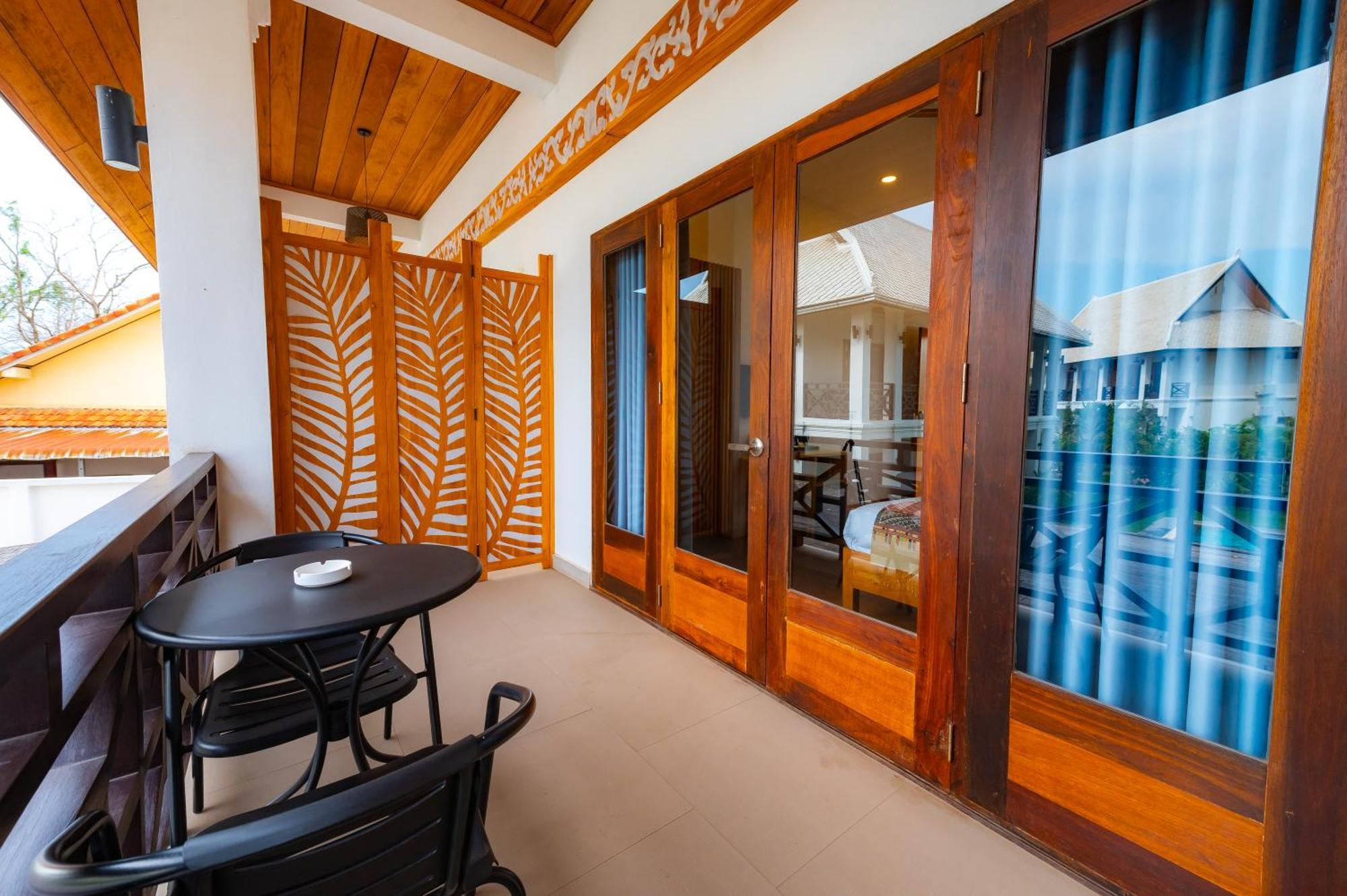 Madilao Hotel Luang Prabang Exterior photo